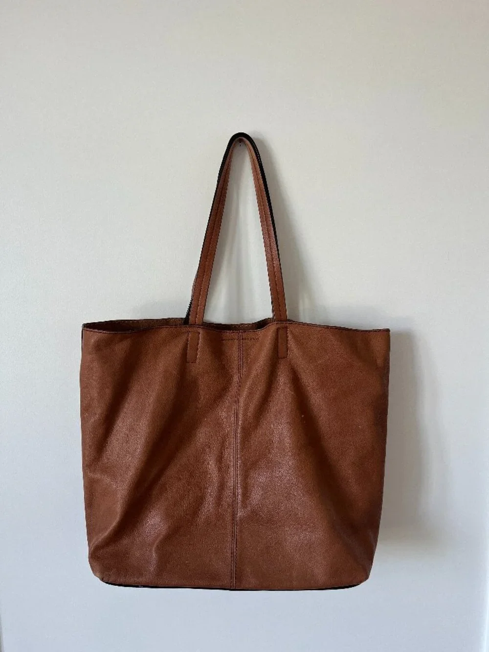 Banana Republic Tote Bag - Picture 1 of 3
